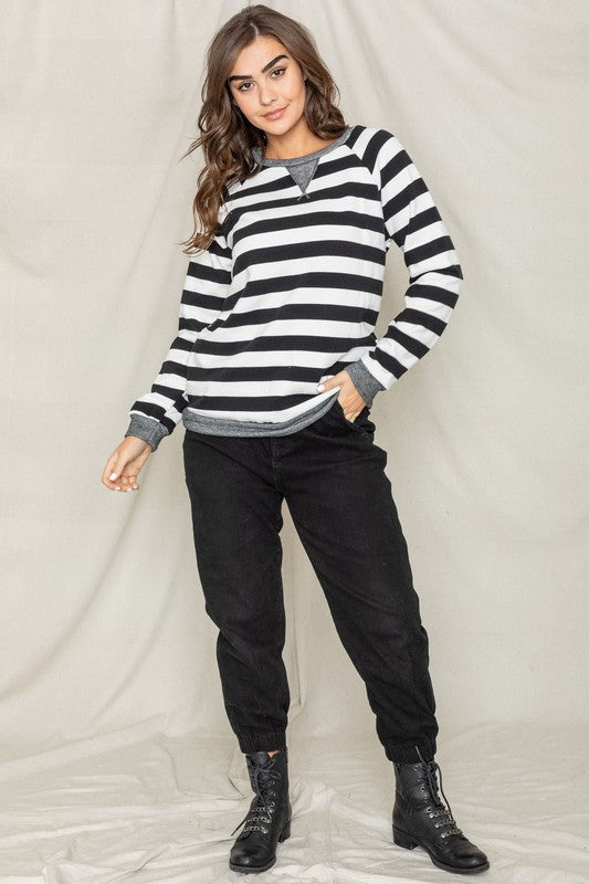 Plus Size Stripe V- Stich Tunic