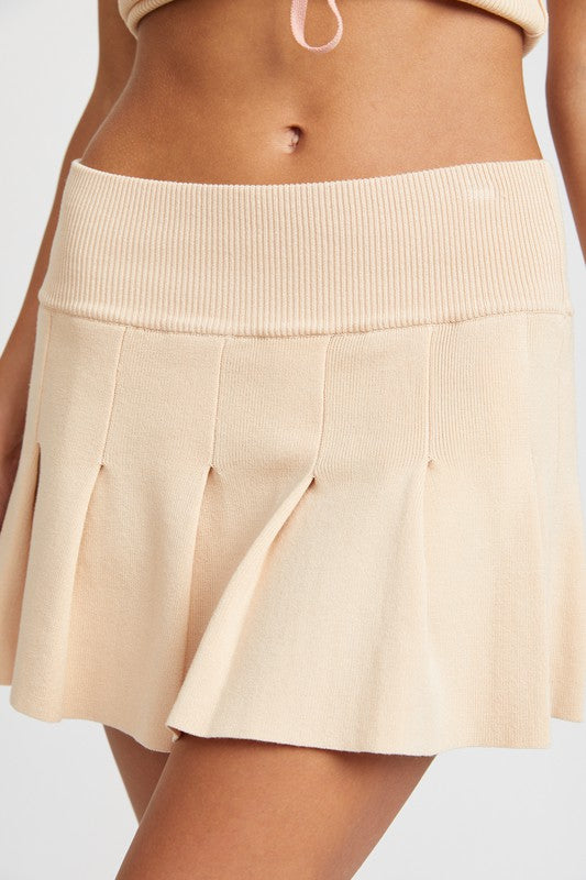 LOW WAIST PLEATED MINI SKIRT- 2 COLORS