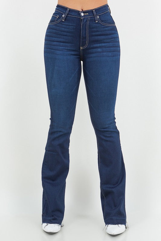 Calça Jeans Judy Boot Cut em Denim Escuro