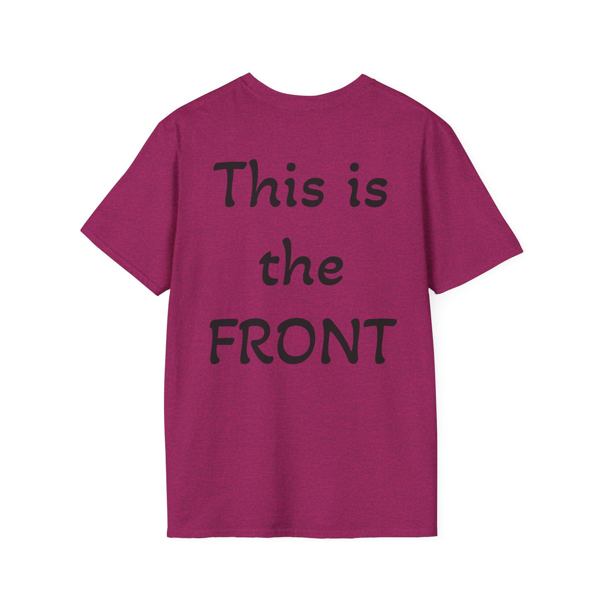 Camiseta Softstyle Unissex com Estampa Revertida