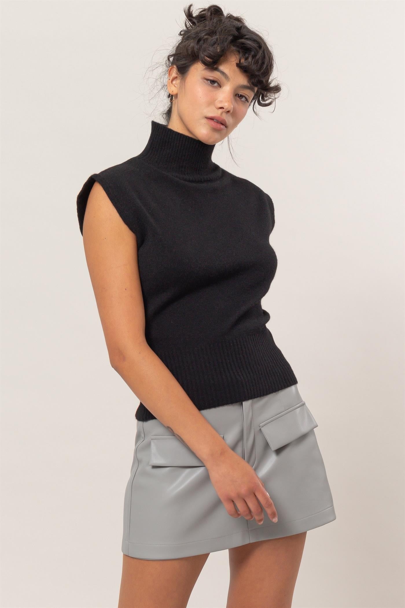 Cozy Cloud Sweater Top- Black