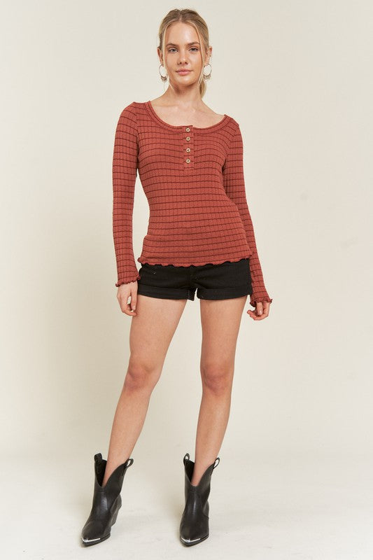 PLUS LONG SLEEVE BUTTON DOWN TOP WITH RUFFLED HEM-3 COLORS
