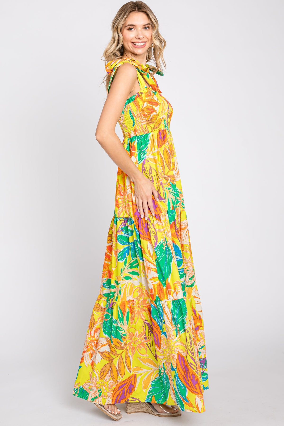 Vestido Longo Floral com Franzido e Babados