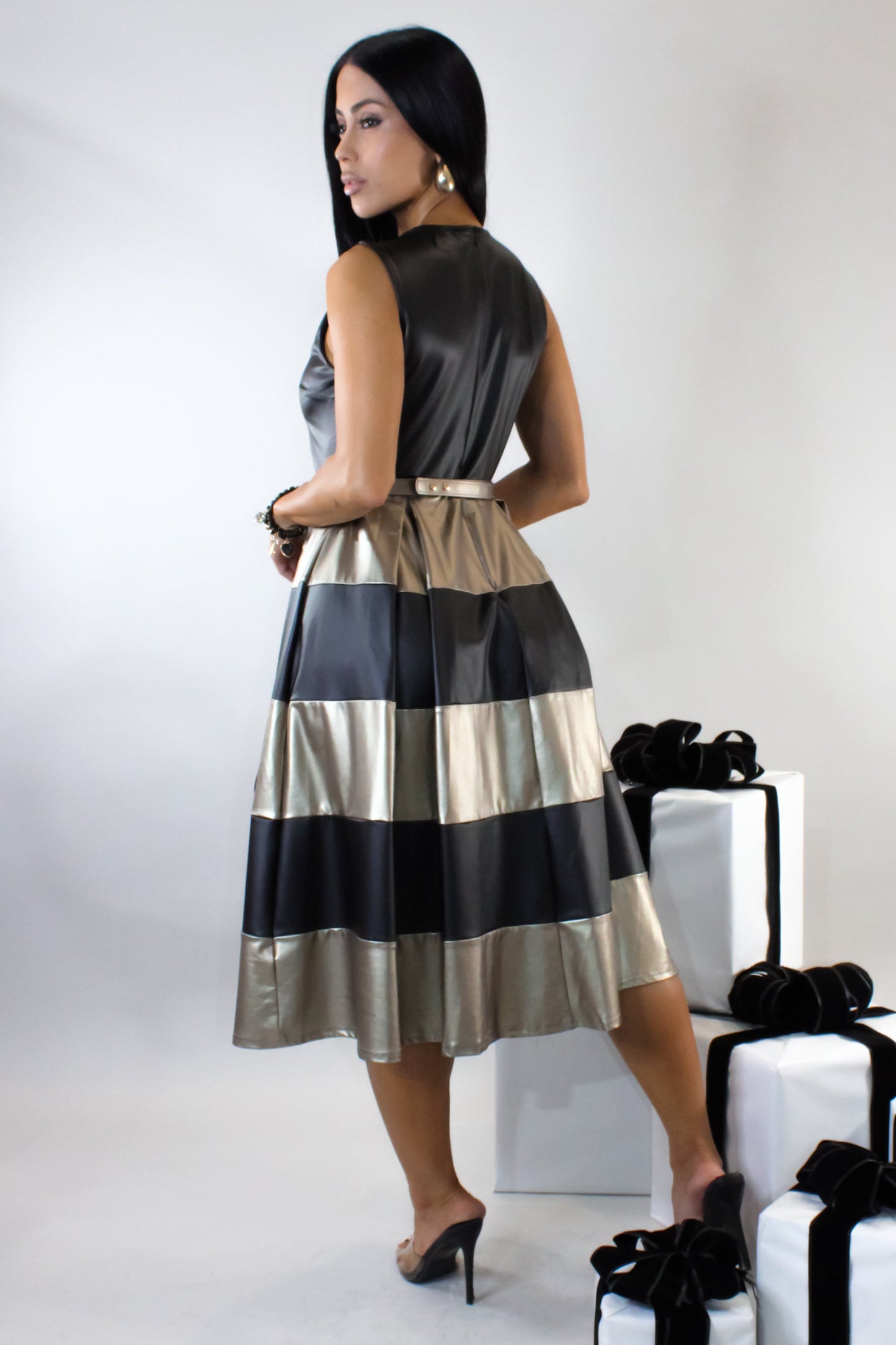 Metallic Construction Midi Dress