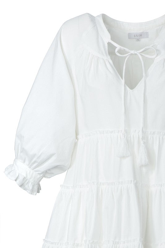 Vestido Branco Off-White com Tiers e Tassel