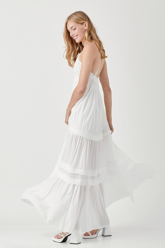 VESTIDO MAXI COM DETALHE FRANZIDO E DOBRADO COM BABADO SHIRRED