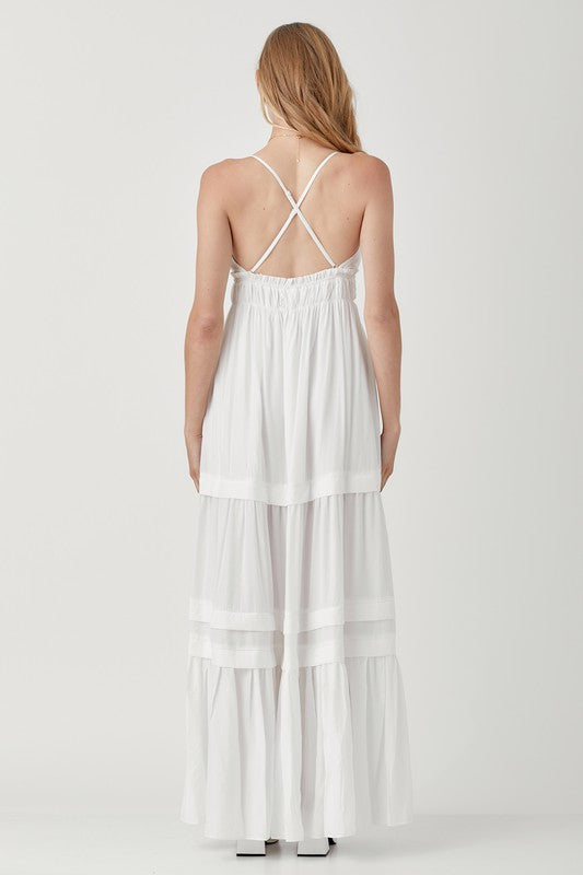 VESTIDO MAXI COM DETALHE FRANZIDO E DOBRADO COM BABADO SHIRRED