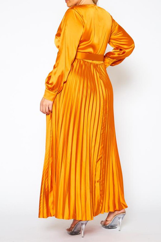 Toffee Brown Plus Size Pleated Maxi Flare Dress