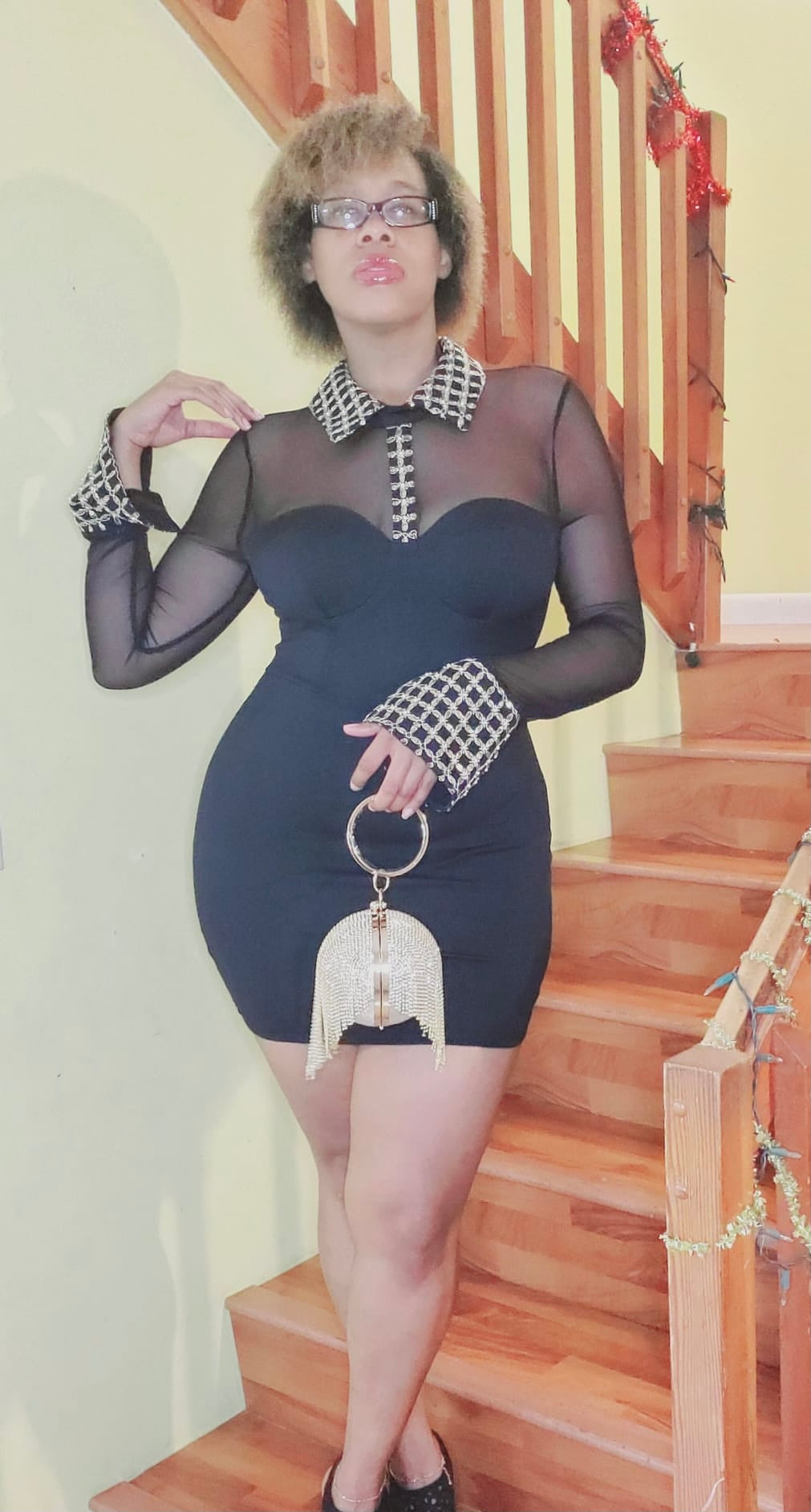 Vestido Mini de Tela Transparente Sexy Preto e Dourado