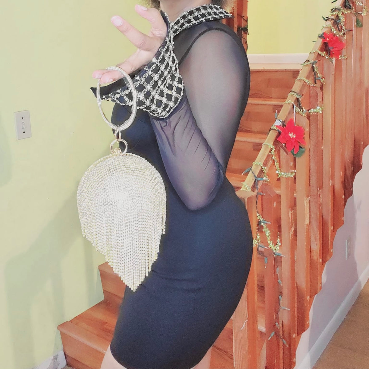 Vestido Mini de Tela Transparente Sexy Preto e Dourado