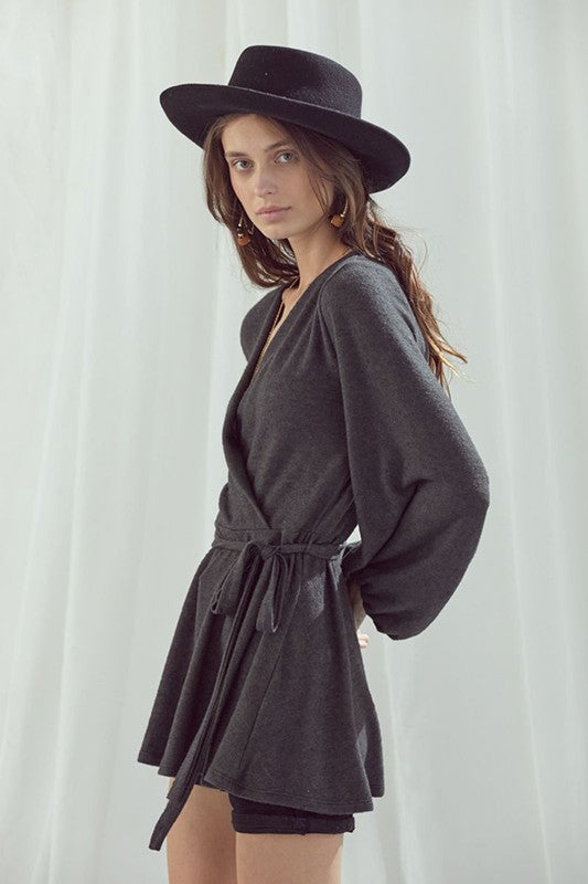 PLUS SIZE LONG BUBBLE SLEEVE WRAP TUNIC