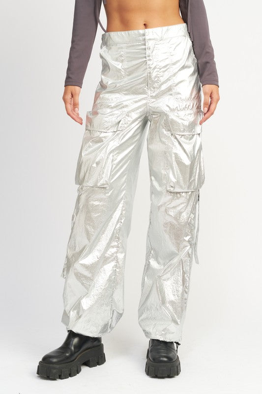METALLIC SILVER CARGO PANTS