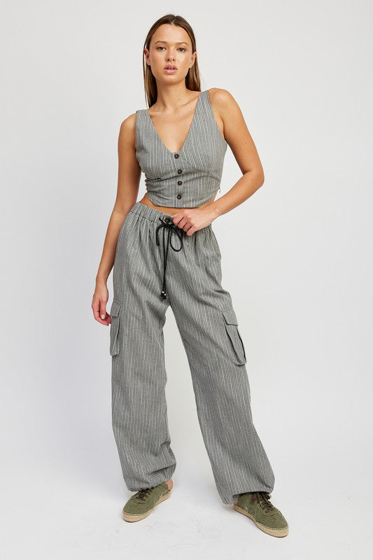 BUTTON DOWN VEST TOP- NATURAL OR GREY