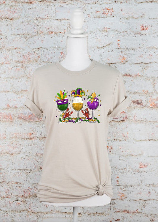 Plus Size Mardi Gras Wine Glass Crew Neck Graphic Tee-3 Colors