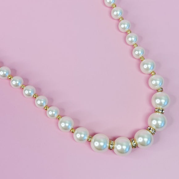 Graduated Glam Pearl Necklace