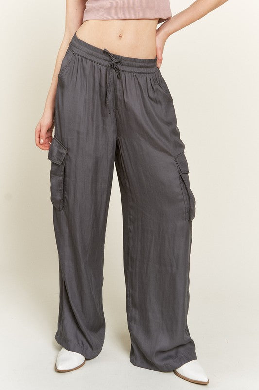 SATIN CARGO PANTS-2 COLORS