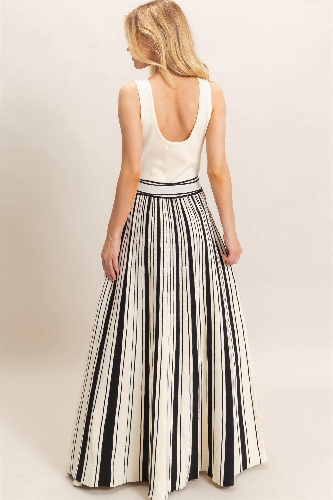 Bella Lines Maxi Dress- White