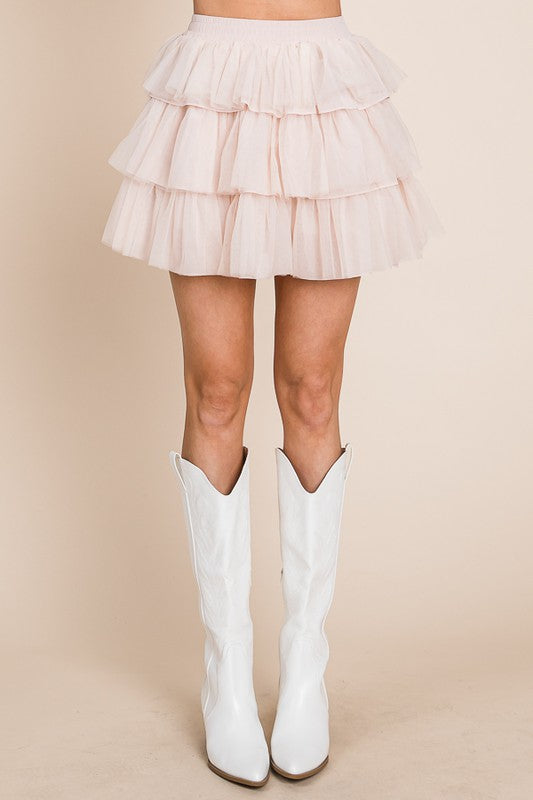 PLUS SIZE CREAM SOLID MESH TIERED MINI SKIRT