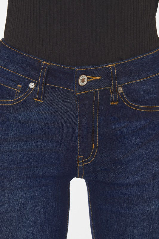 Kan Can USA Mid Rise Basic Super Skinny Jeans