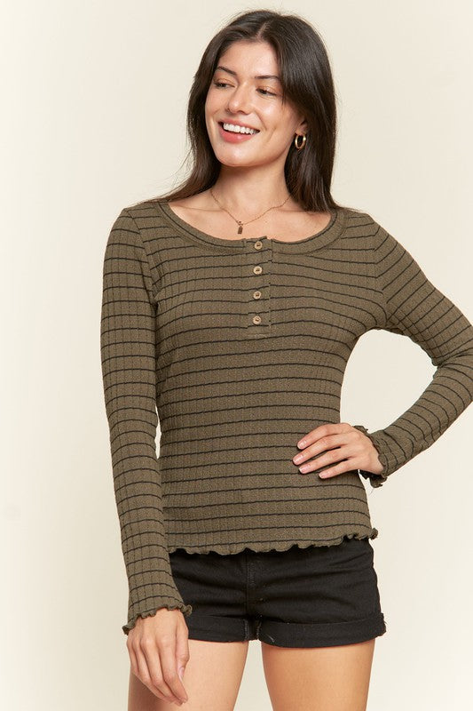 ROUND NECK STRIPE TOP-3 COLORS