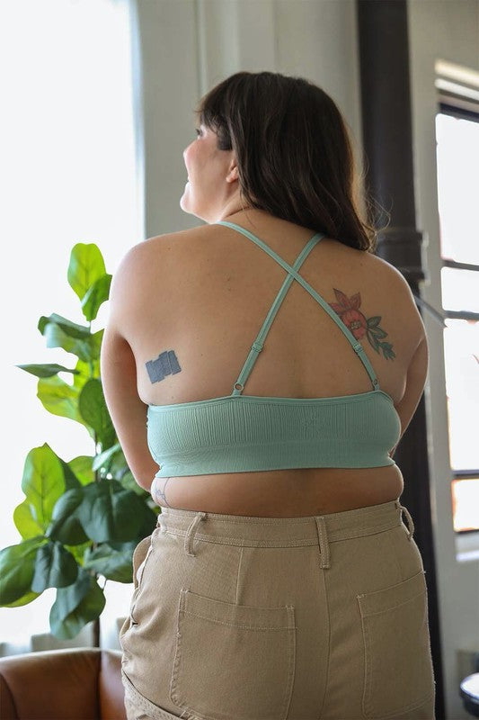 Plus Size Crochet Lace High Neck Bralette (5 Colors)