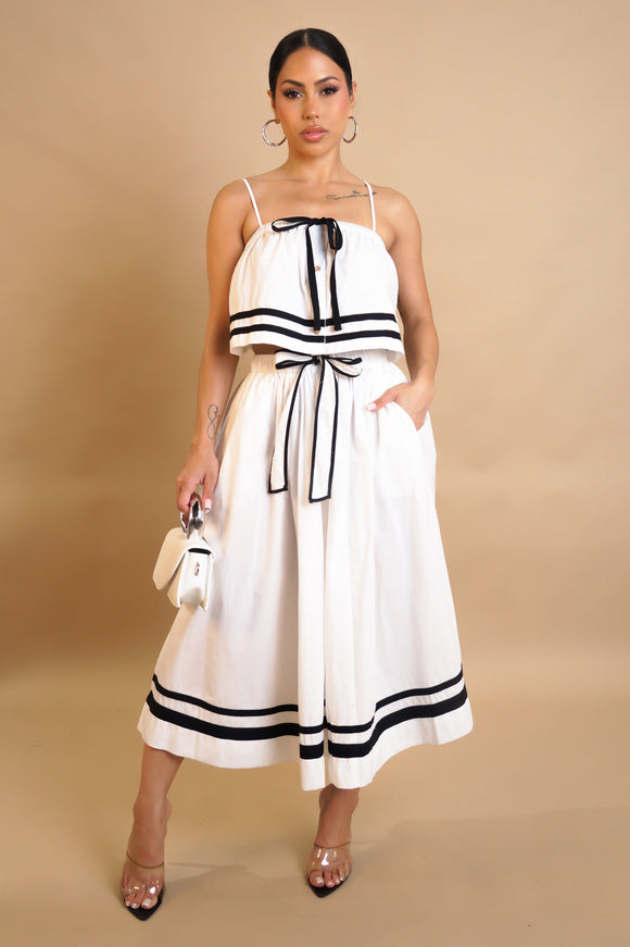 Viva Glam Contrast Skirt Set- White