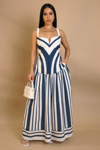 Seasonal Growth Maxi Dress- Blue