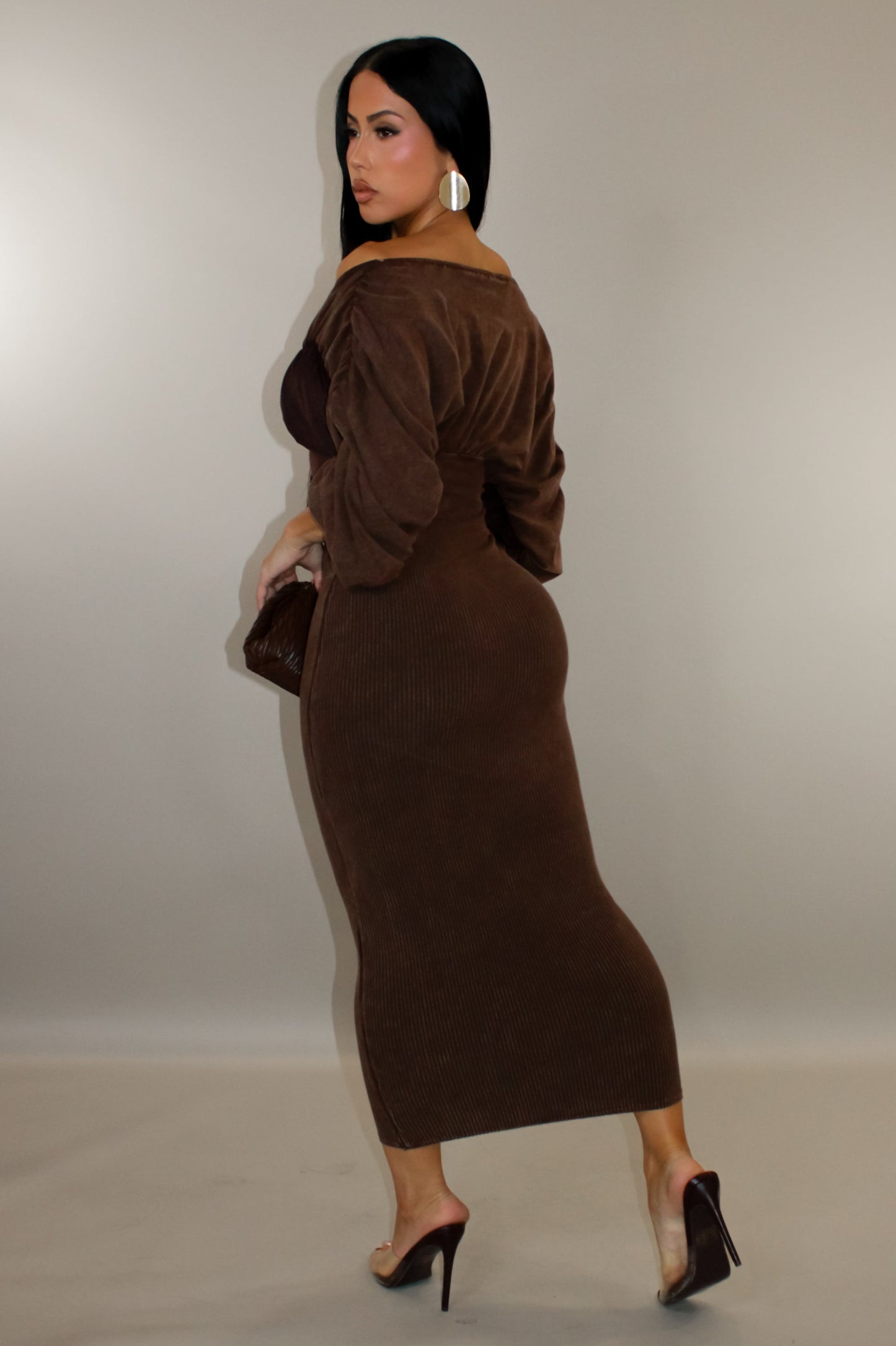 Timeless Ribbed Off the Shoulder Midi Dress- Brown