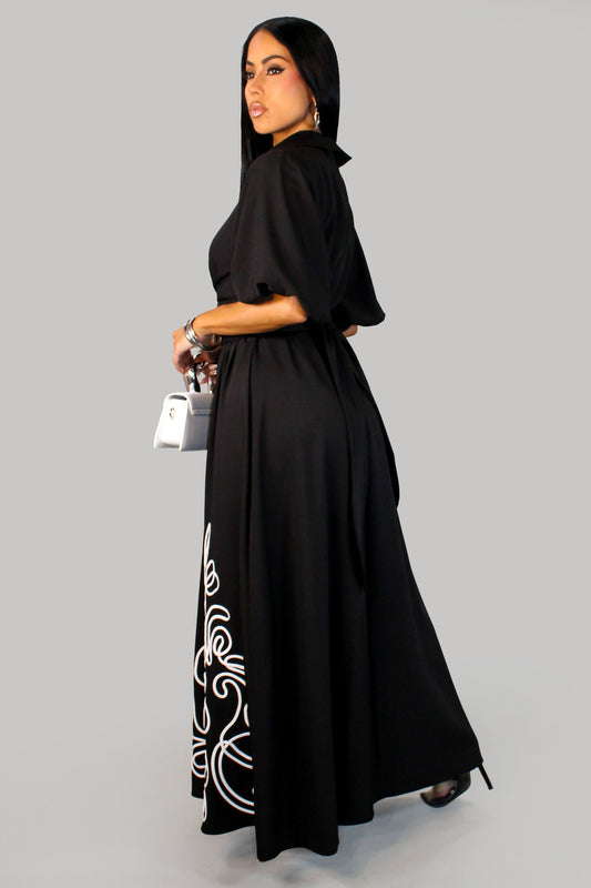 Just a Lil Swirl Maxi Dress- Black