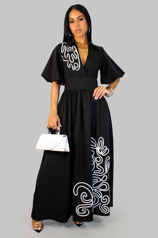 Just a Lil Swirl Maxi Dress- Black