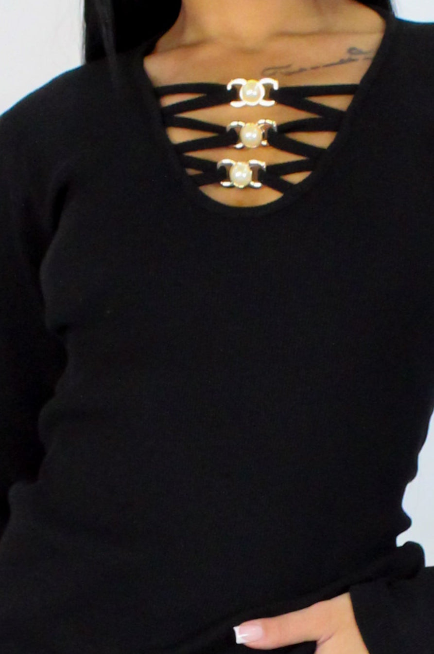 Centerfold Pearl Top- Black