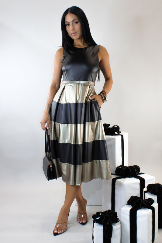 Metallic Construction Midi Dress