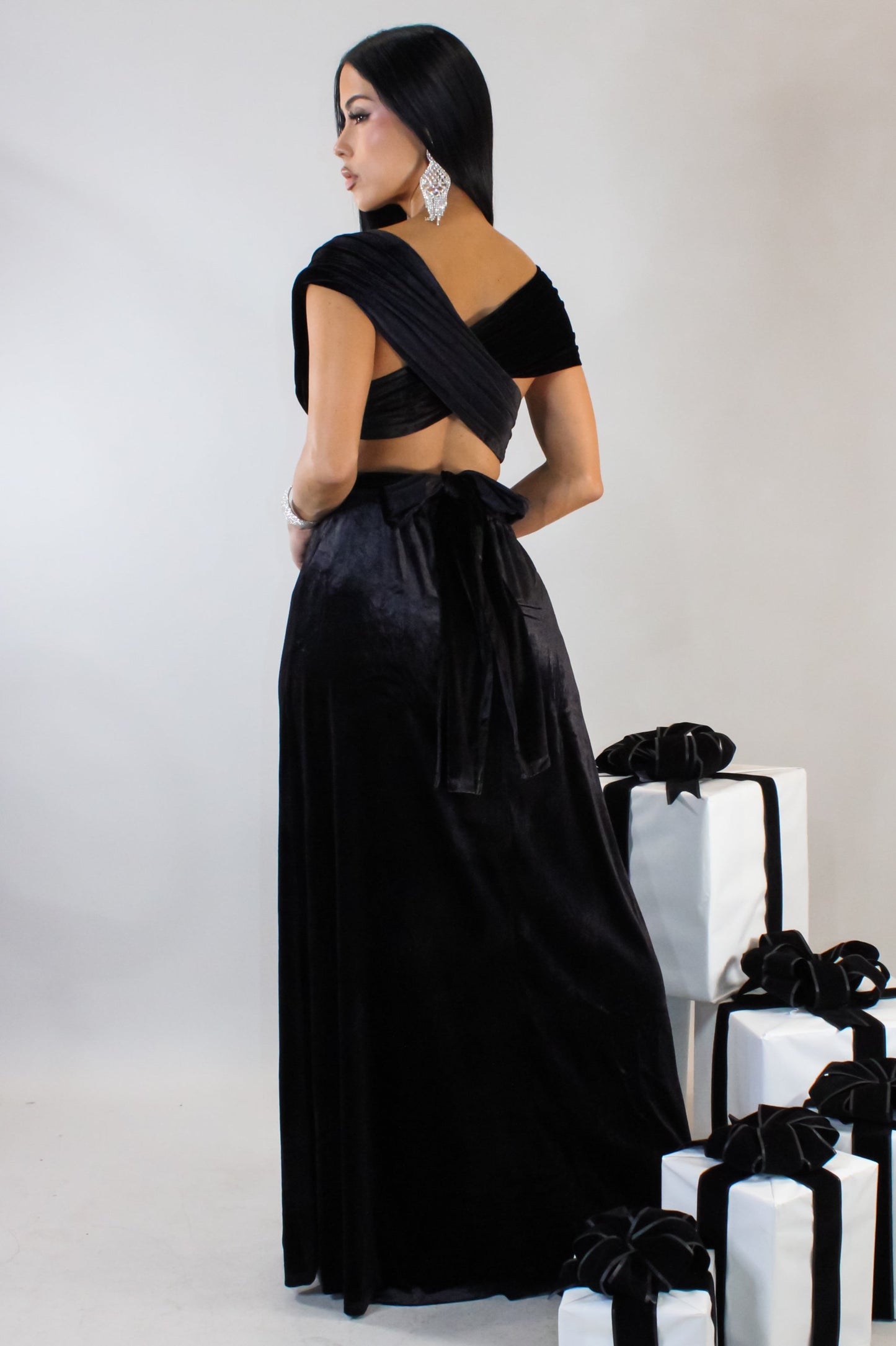 Bow Tie Me as a Present Maxi Dress- Black