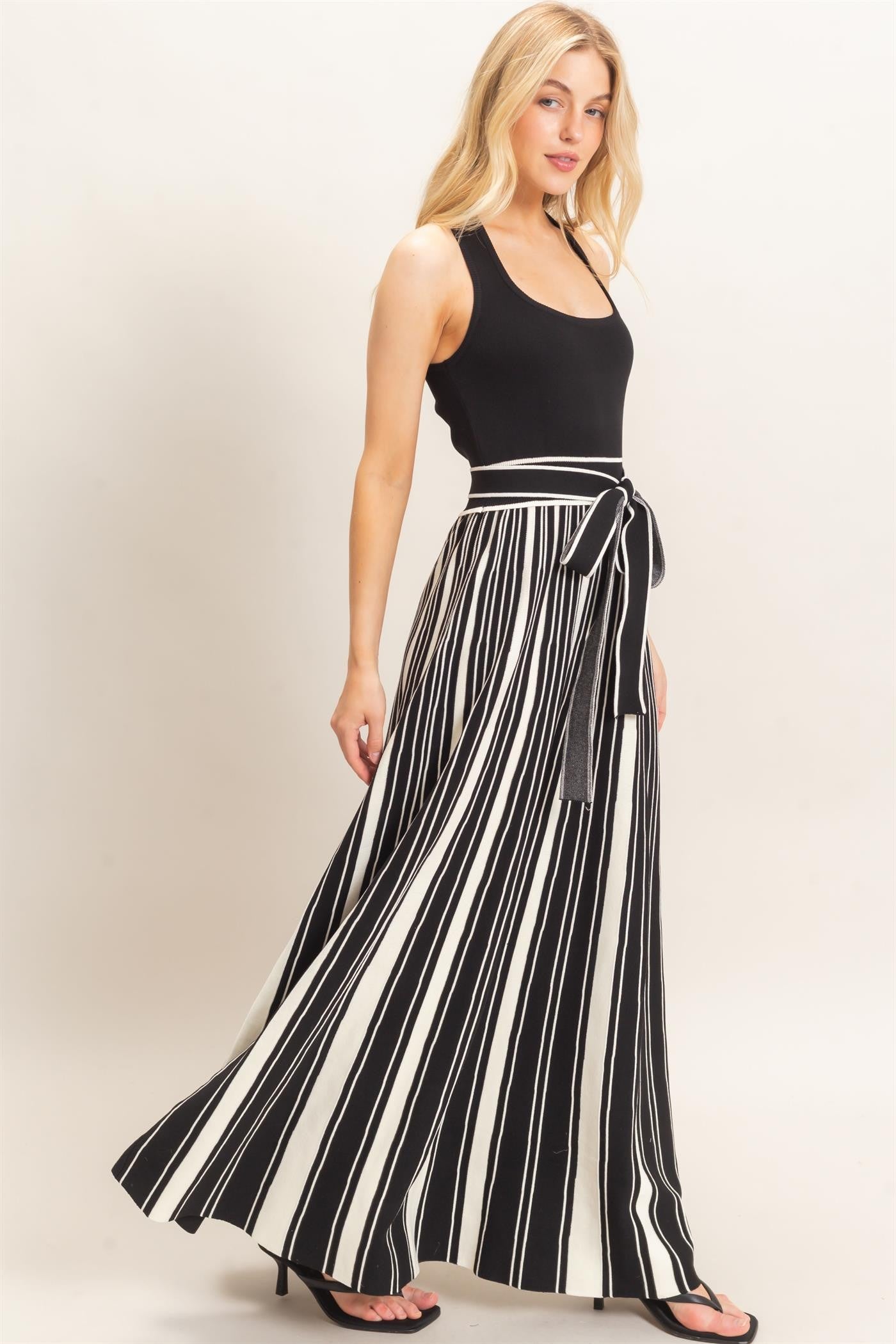 Bella Lines Maxi Dress- Black