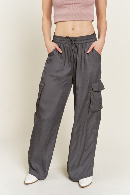 SATIN CARGO PANTS-2 COLORS