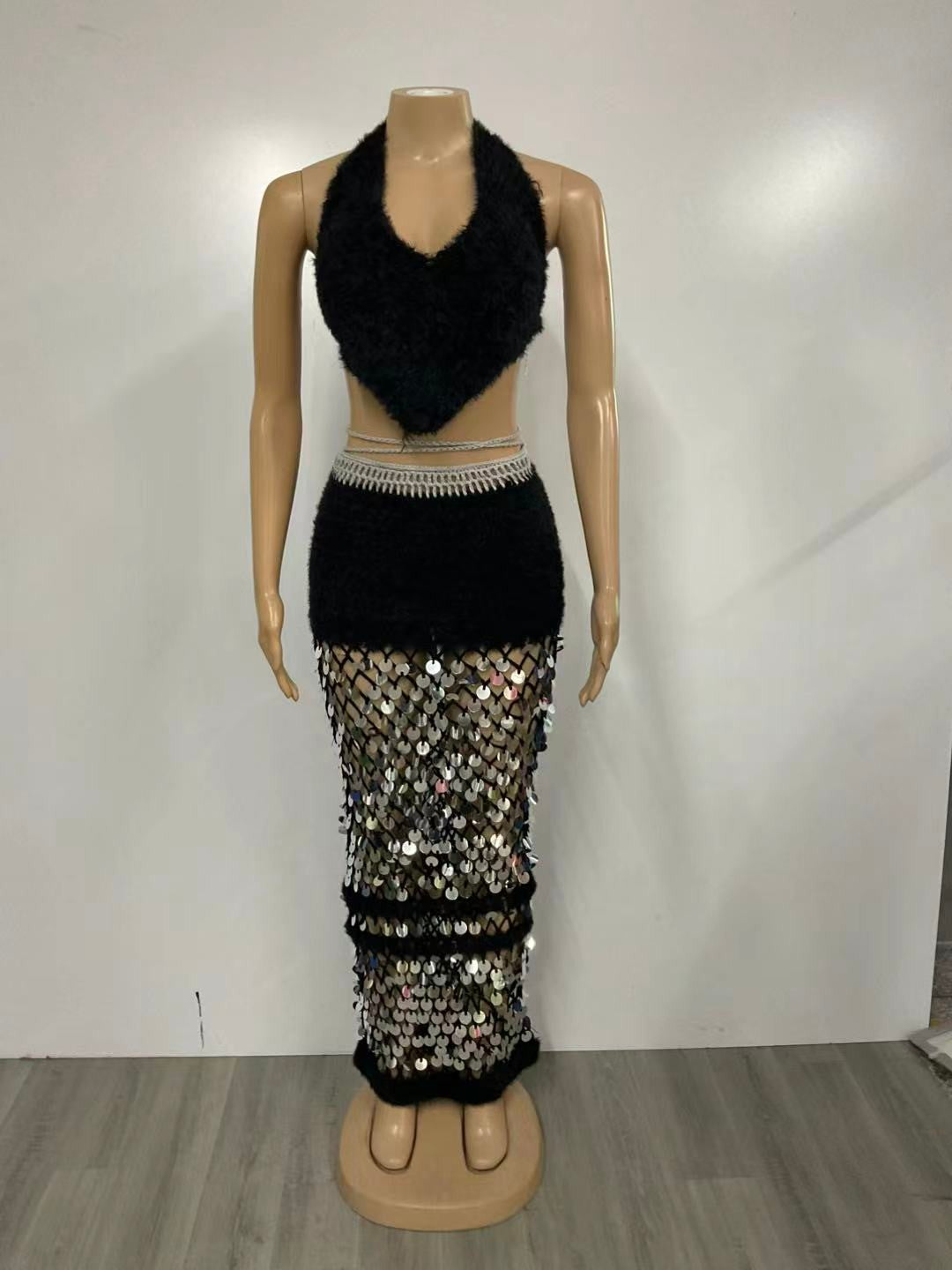 Plush Flur & Sequin Skirt Set- Black