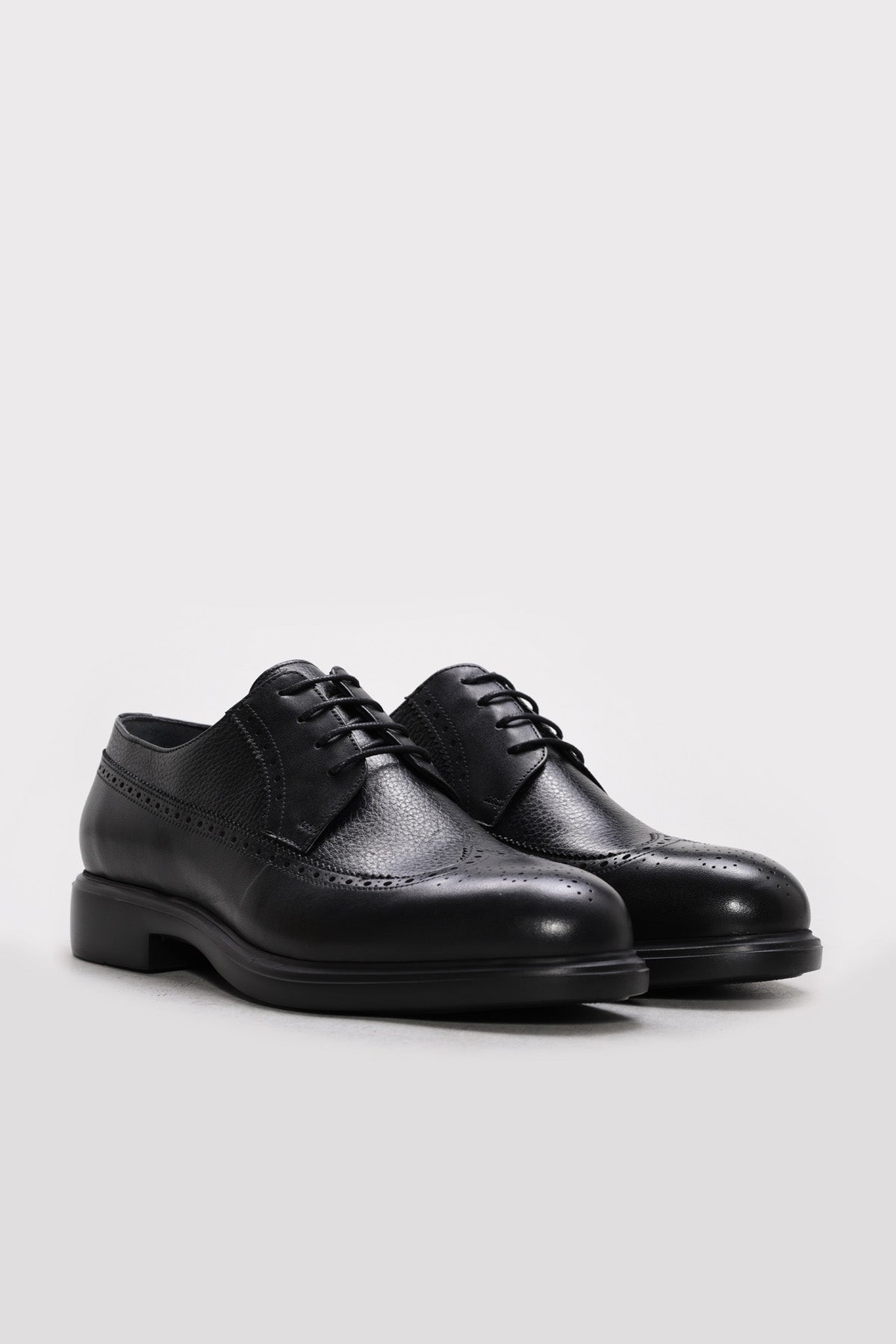 Black Textured Leather Perforated-Toe Dress Shoes for Men | Wessi
