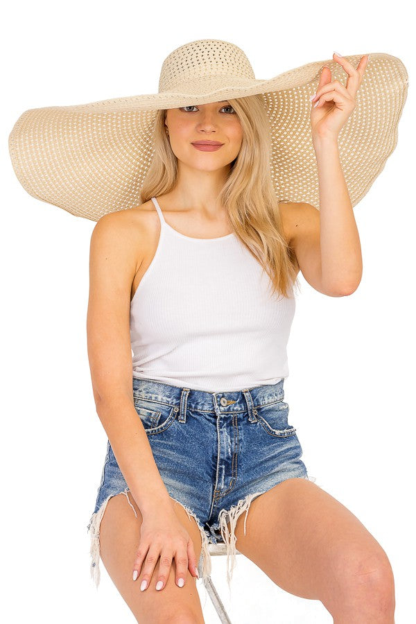 Oversized Beach Straw Hat (Pre-Order)