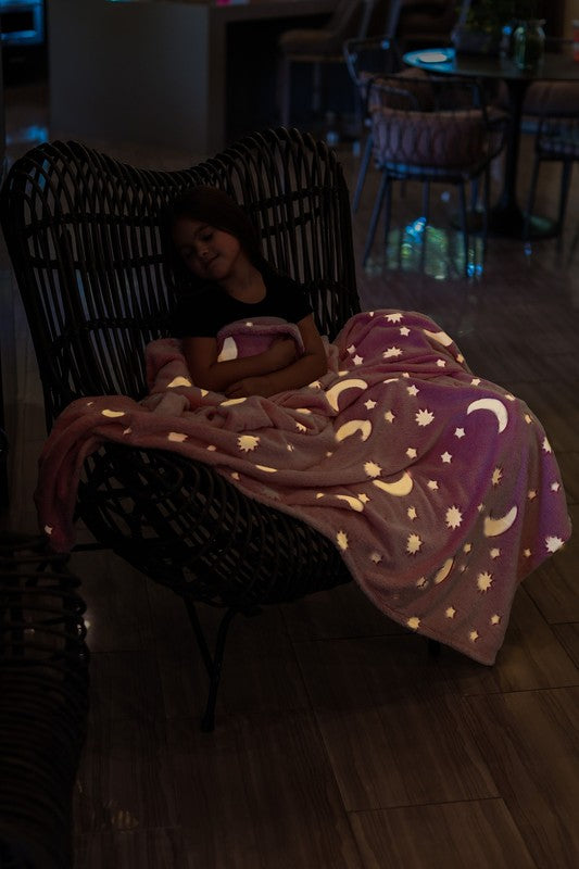 Glow in the Dark Plush Flannel Blanket