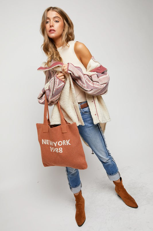 NEWYORK EMBROIDERED SHOULDER BAG