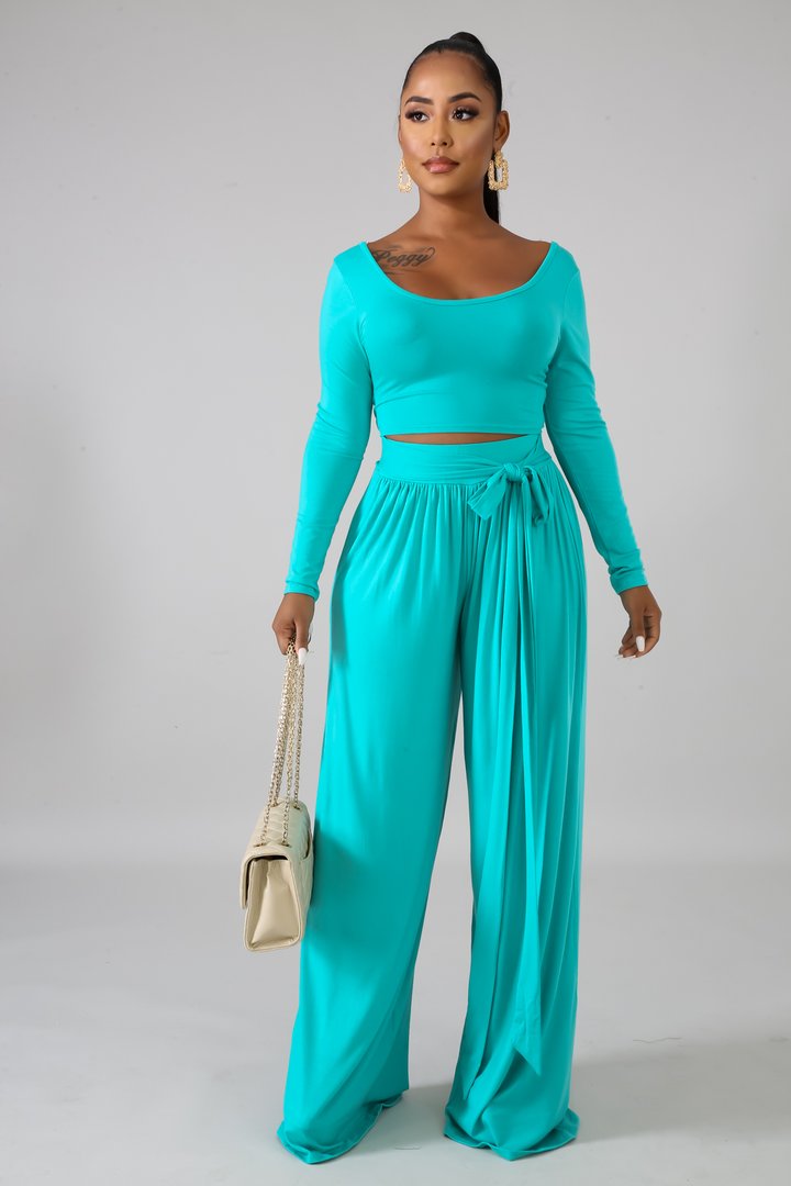 minted loose palazzo pants & top set