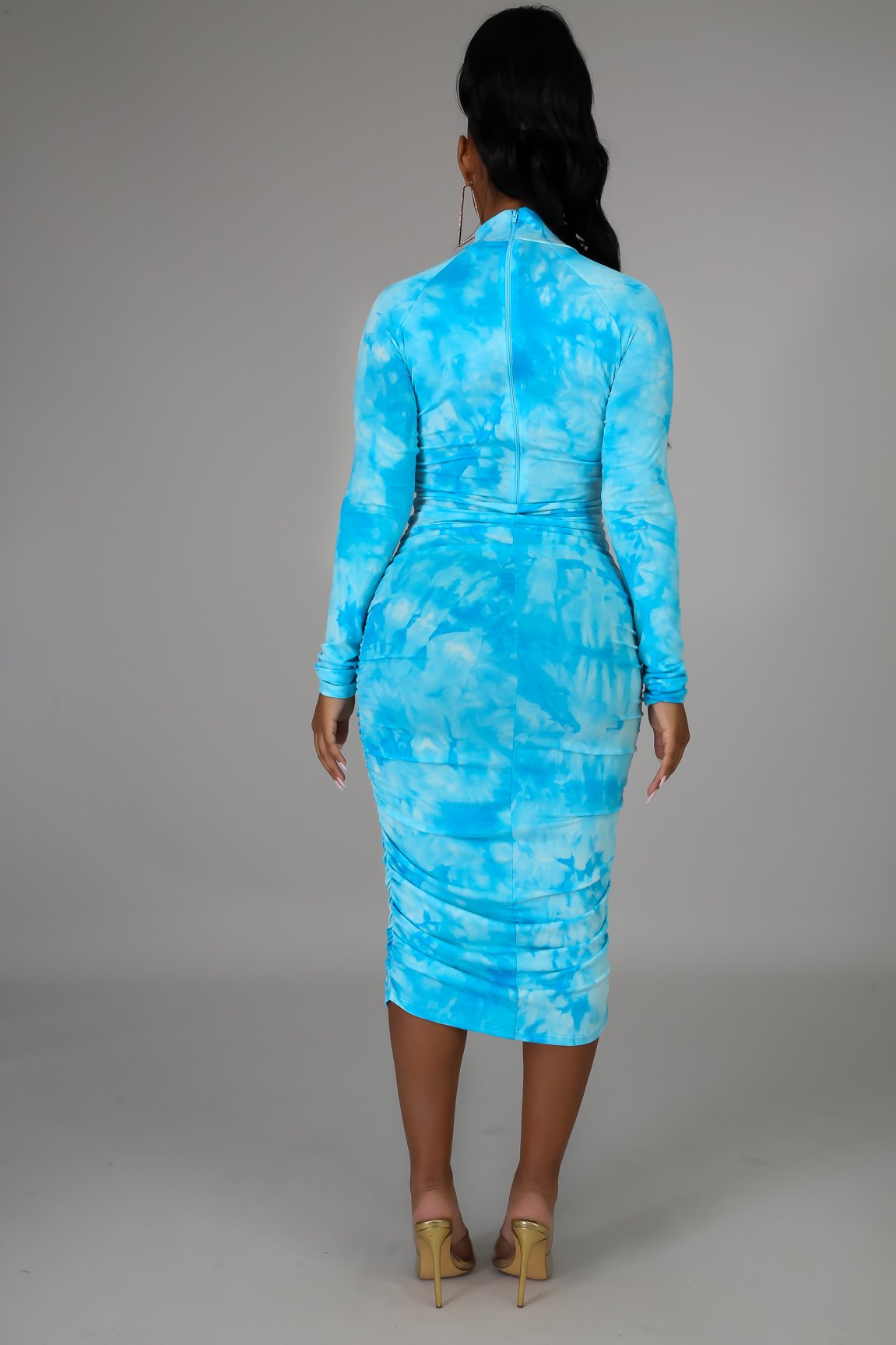 (20% off promo)turquoise mock neck ruched tie dye midi dress