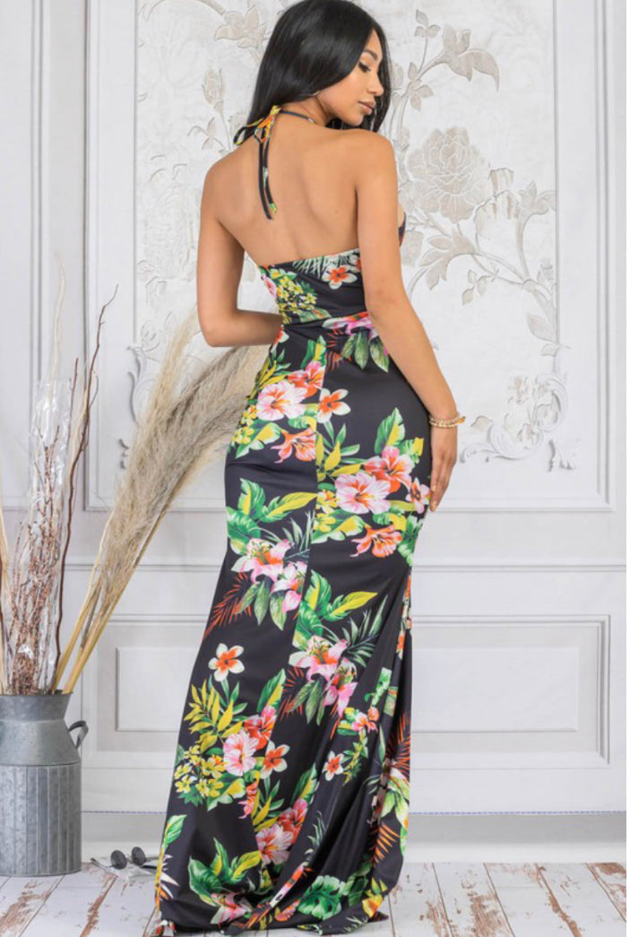 Criss Cross Lace Tie Floral Maxi Dress S&E Retail Expo Criss Cross Lace Tie Floral Maxi Dress S&E Retail Expo