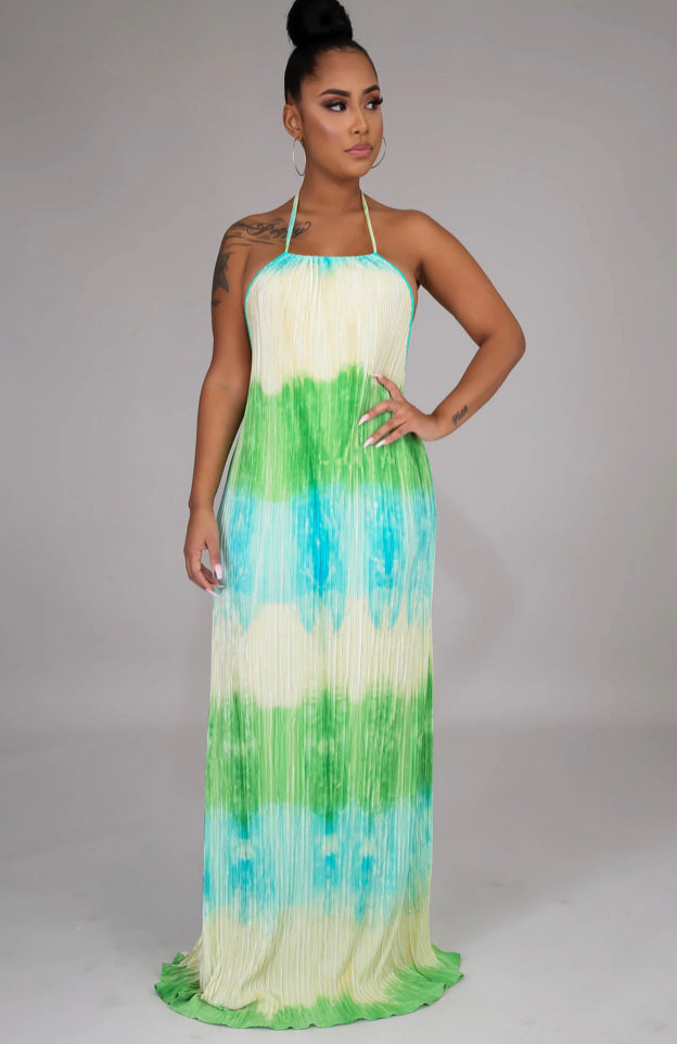 “dreams” pleated halter neck open back maxi dress