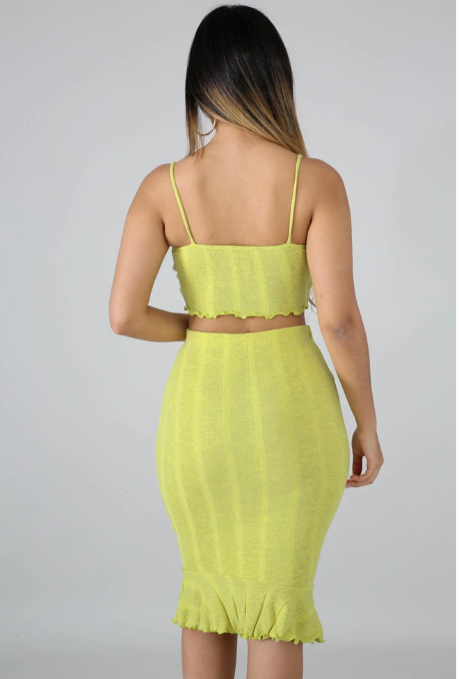 green knitted skirt & cropped top set