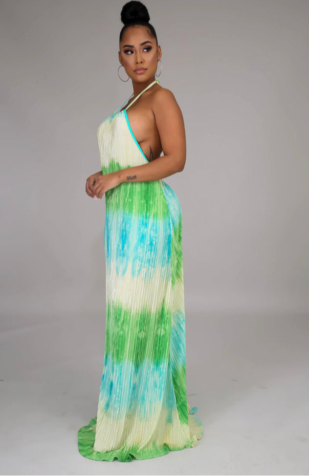 “dreams” pleated halter neck open back maxi dress
