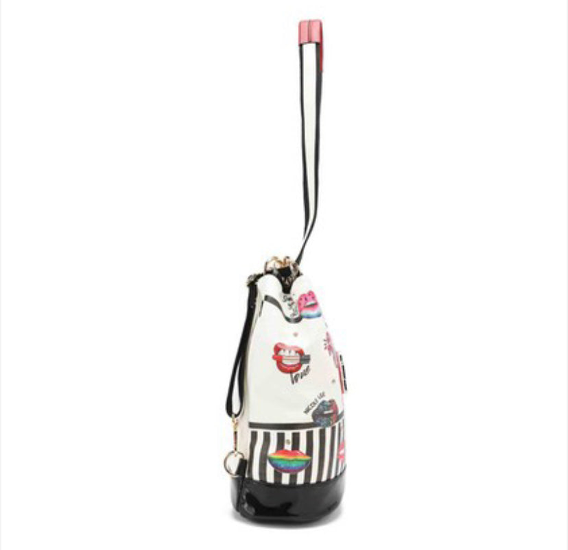 nicole lee “sugar lips” bucket bag